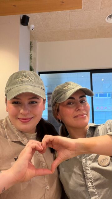 Ya recuperé el móvil pero gracias por el contenido 😉🙌🏻 

✨ ABSOLUT CINEMA✨