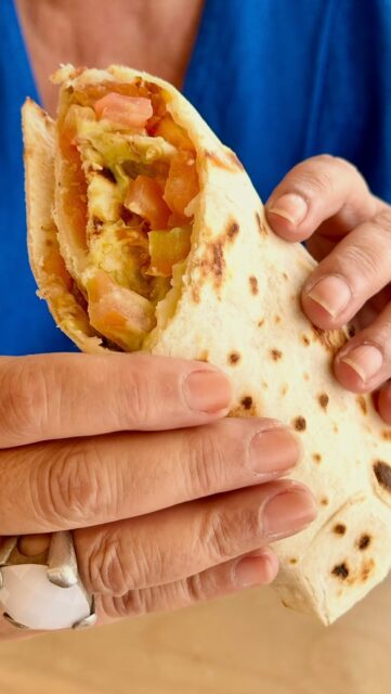 La nueva ✨ Piadina del Mes ✨ huele a Depor en primera y sabe a verano 💙🌞 

👉🏻 Piadiroll de salmón ahumado, provolone fundido, crema de aguacate, tomate y sésamo tostado 🌯

¿Vienes a probarla? 😎

#piadina #piadinadelmes #lapiadinariminese
