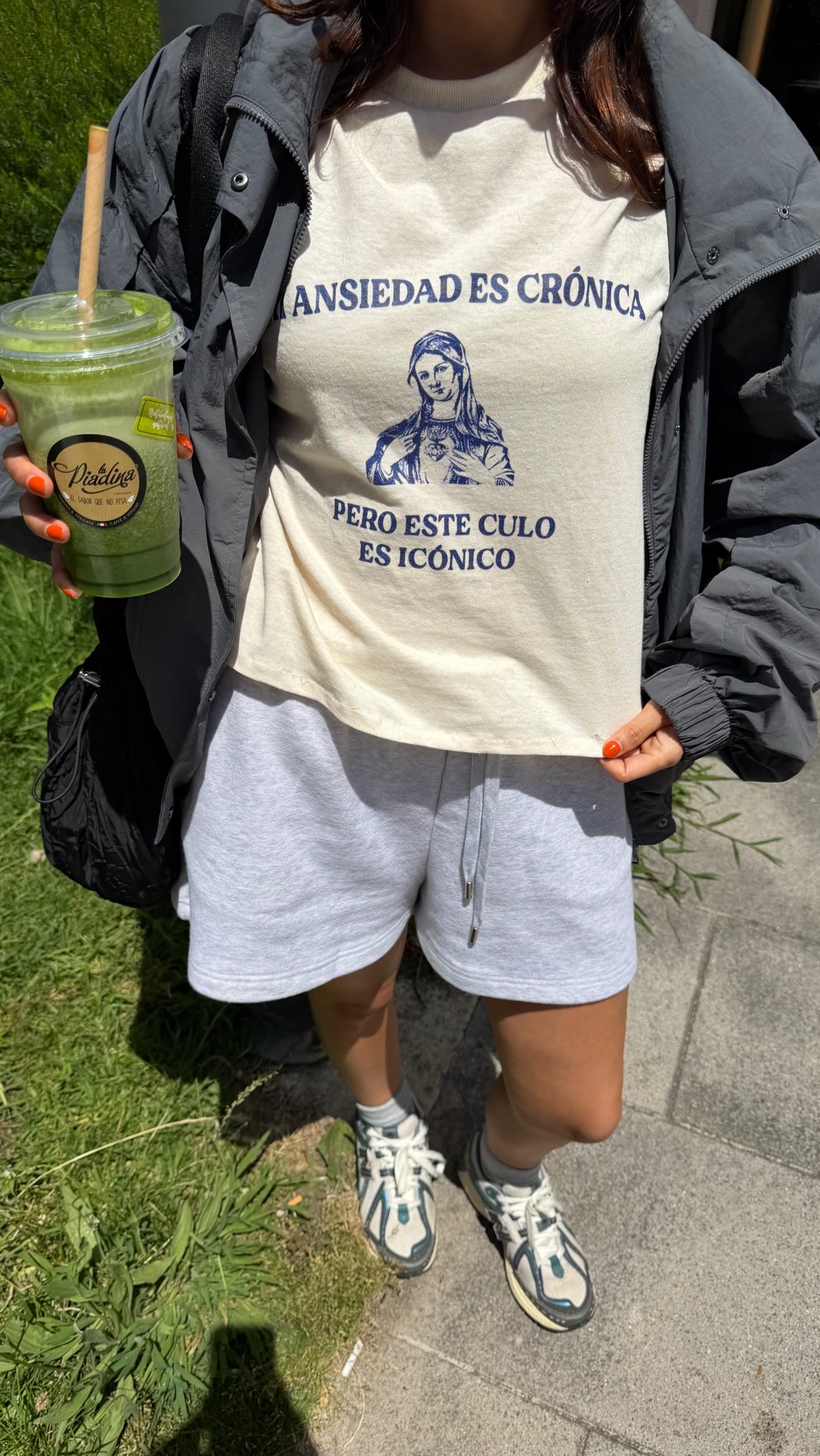 Llegamos tarde al trend, pero hemos decidido hacerlo nuestro con ✨ Piadizumo Detox ✨ en mano y este temazo de la gran Raffaela 🎶🇮🇹💚
