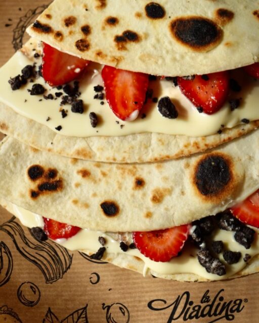 Los festivos son para darse un buono capriccio 🍫

Piadina de chocolate bianco, tu topping favorito y buon appetito! 🇮🇹

¿Las has probado ya? 👀