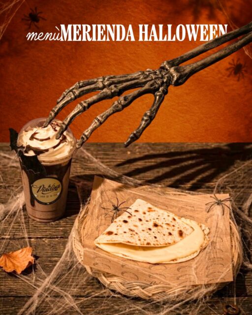 La dolce vita también tiene su lado oscuro… 🎃🖤

Y sabe a chocolate blanco, shake y una merienda que da muuucho miedo perderse 😱

👉🏻 1/2 piadina de chocolate blanco + 1 shake por solo 6,50 € 🍫

Desde hoy hasta el 1 de noviembre ⏳

Andiamo a merendar! 👻